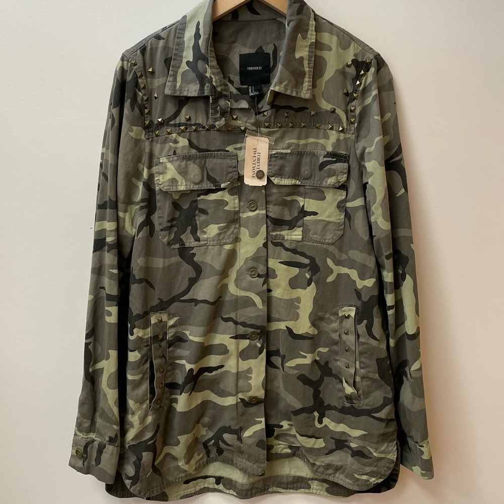 NWT Forever 21 Camouflage Large Jacket with Studded Detailing